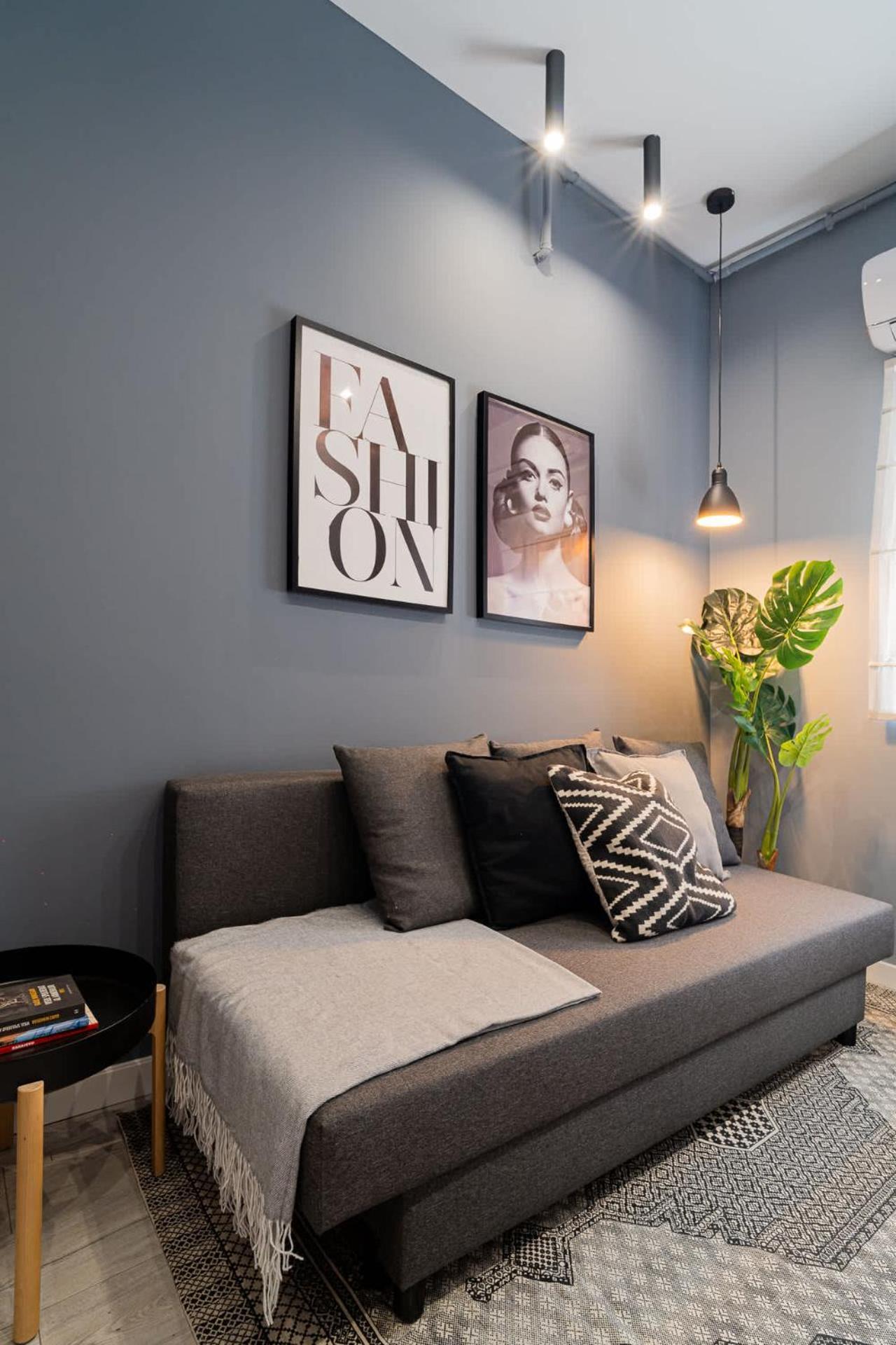 Chic Black & White 2Br Retreat On Dambovitei 布加勒斯特 外观 照片